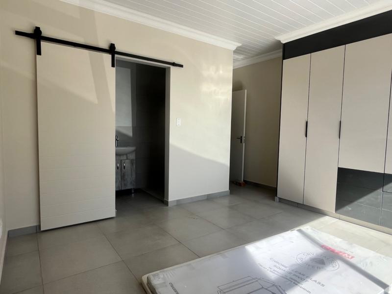 3 Bedroom Property for Sale in Island View Western Cape